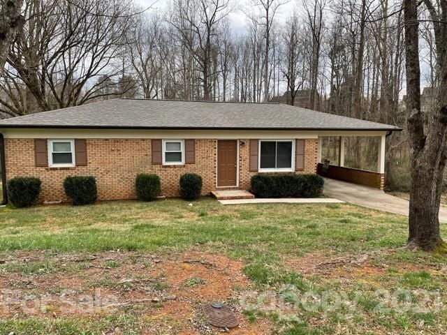 837 Westbrook Dr, Newton, NC 28658
