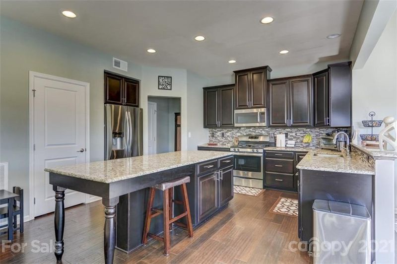 2255 Galloway Ln, Concord, NC 28025
