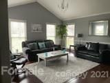 6707 Flat Rock Dr, Charlotte, NC 28214