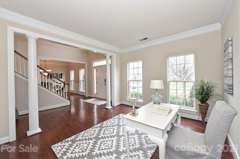 6909 Augustine Way, Charlotte, NC 28270