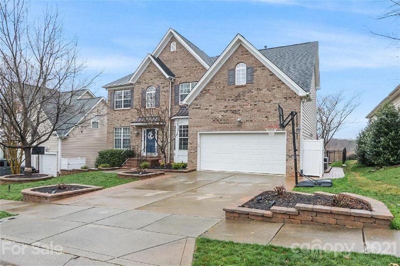 1135 Anduin Falls Dr, Charlotte, NC 28269