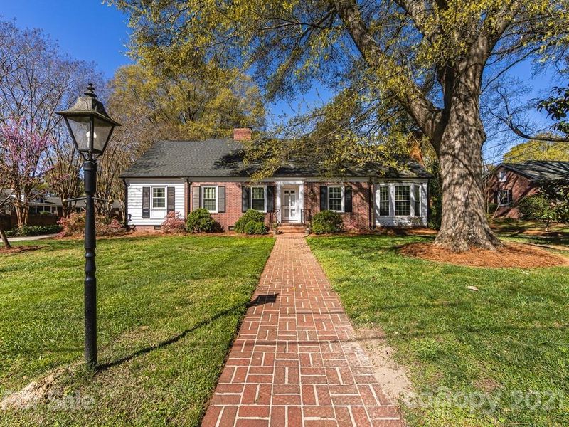 1316 Park Ln, Gastonia, NC 28052