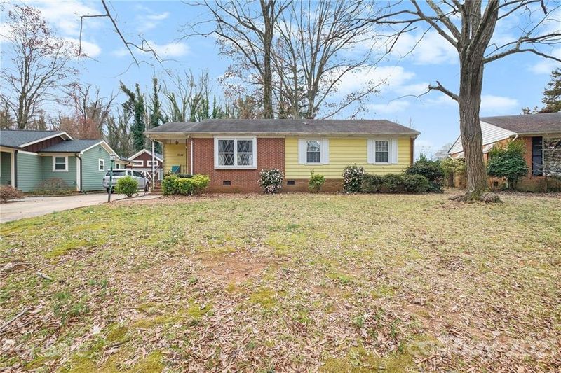 5044 Baylor Dr, Charlotte, NC 28210