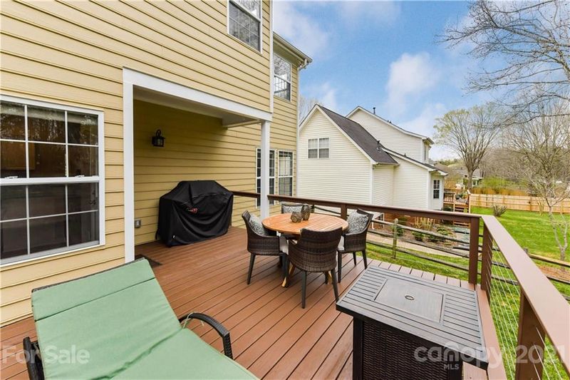 9245 Morgan Glenn Dr, Mint Hill, NC 28227