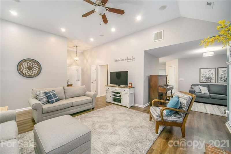 3290 Garrett Dr, Concord, NC 28027