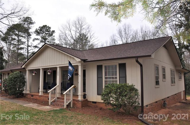 1889 Timberlake Dr, Rock Hill, SC 29732