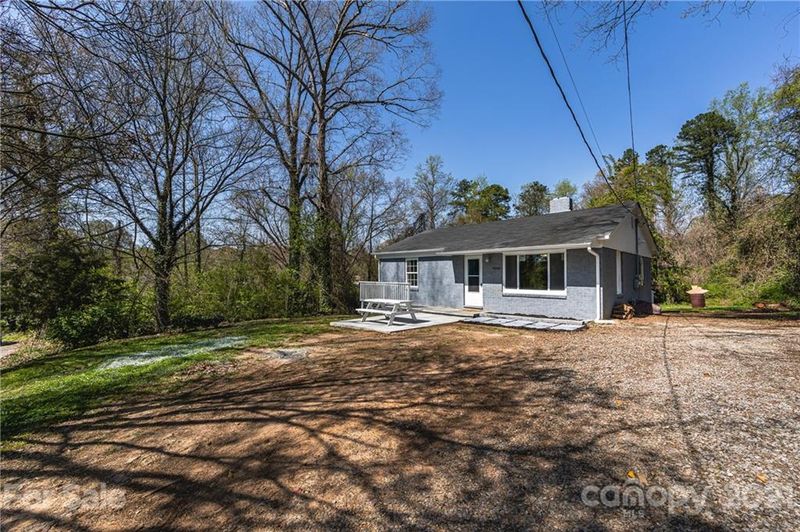 1046 Ridge Ave, Gastonia, NC 28052