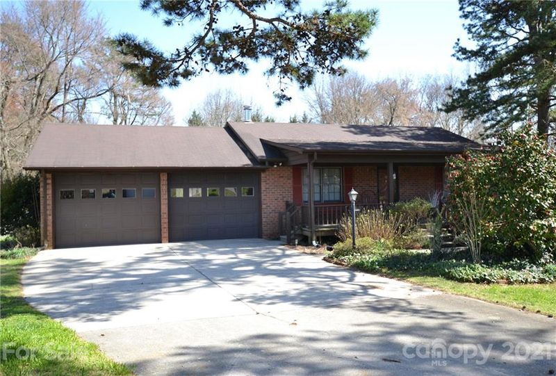 502 Eastminster Dr, Kannapolis, NC 28083