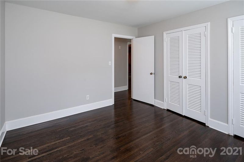 833 Burnley Rd, Charlotte, NC 28210