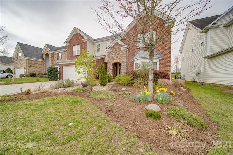6331 Baltray Rd, Charlotte, NC 28278