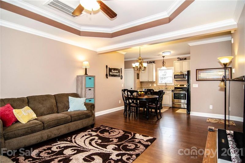 8902 Comstock Ct, Locust, NC 28097