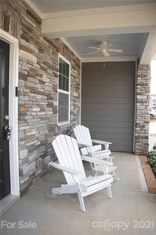 701 Blue Violet Ln, Belmont, NC 28012