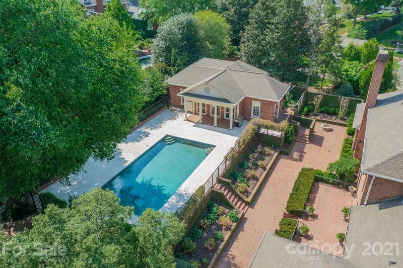 9119 Winged Bourne Rd, Charlotte, NC 28210