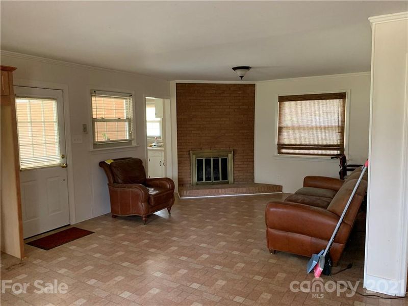 3209 Oscar Dr, Matthews, NC 28105