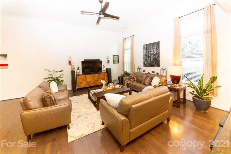 1026 Brookdale Ln, Stanley, NC 28164