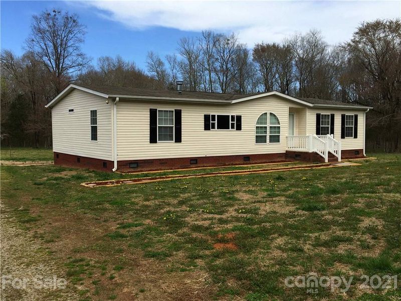 3853 Cimmeron Rd, Lancaster, SC 29720
