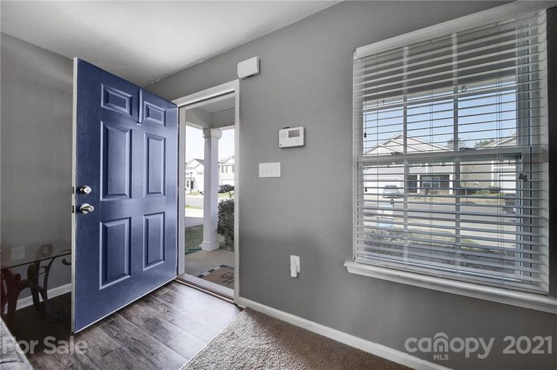 1909 Eastway Dr, Dallas, NC 28034