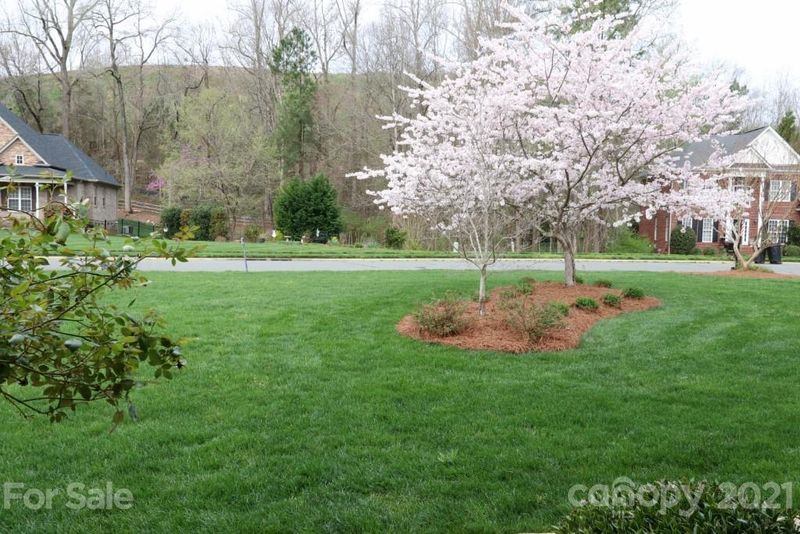 9900 Julliard Dr, Mint Hill, NC 28227