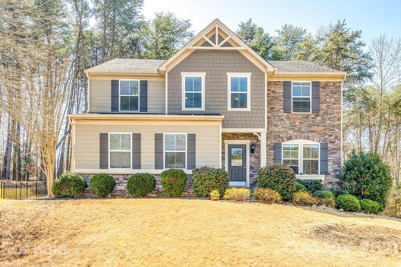 17631 Caddy Ct, Charlotte, NC 28278