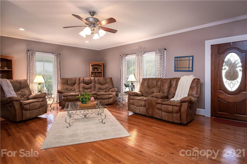 1150 Startown Rd #1, Lincolnton, NC 28092