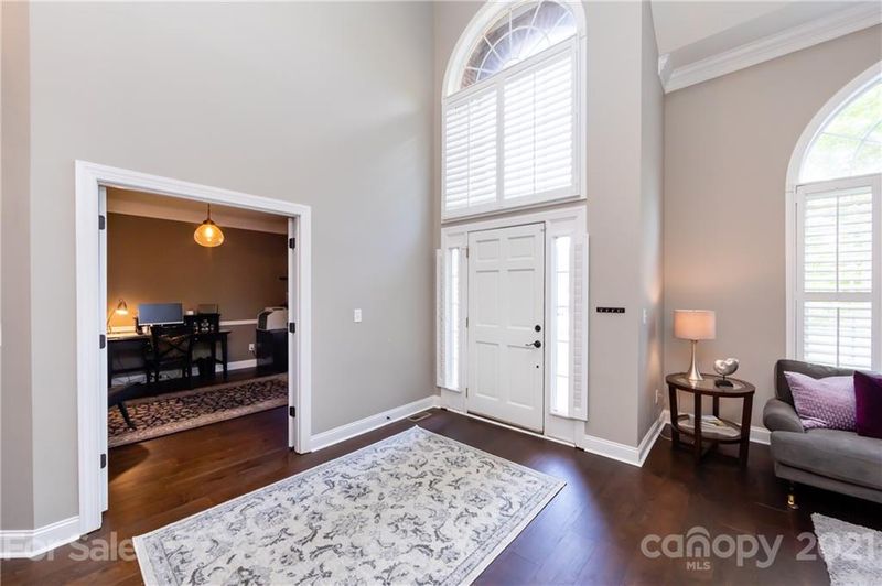 3626 Abbey Hill Ln, Charlotte, NC 28210