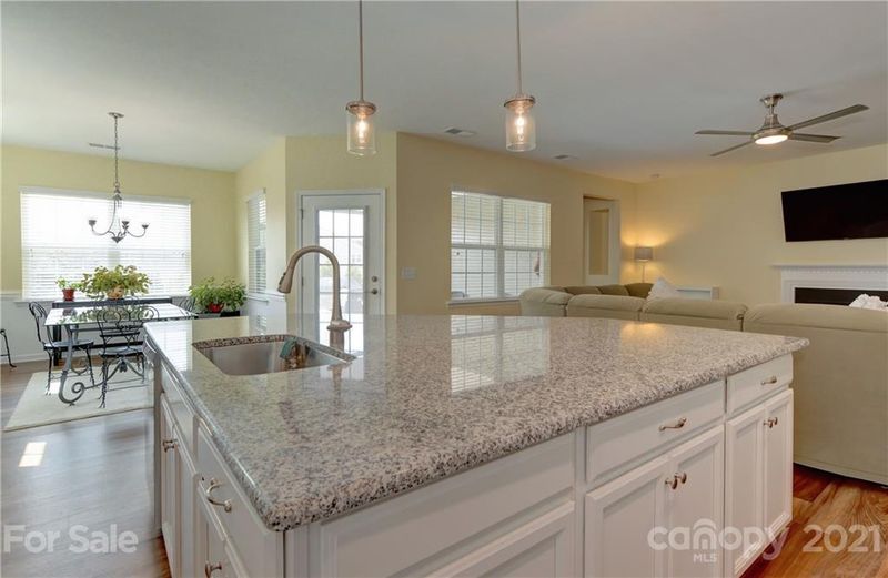 8167 Asher Chase Trl, Lancaster, SC 29720