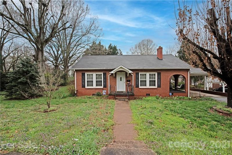 518 Main Ave, Maiden, NC 28650