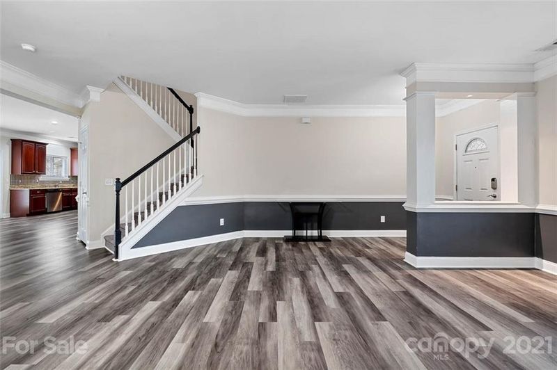 9401 Gentle Stream Ln, Charlotte, NC 28214