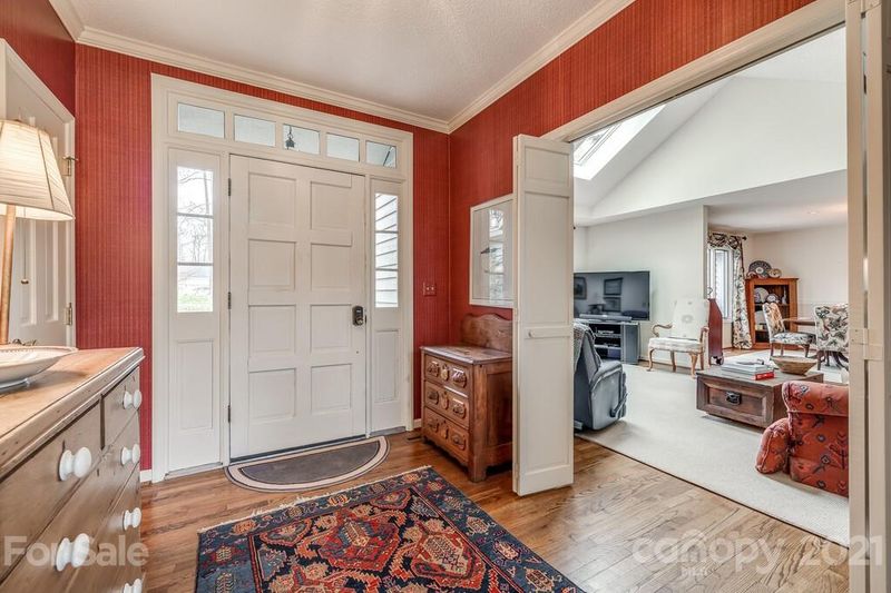 19 Timberidge Dr, Lake Wylie, SC 29710
