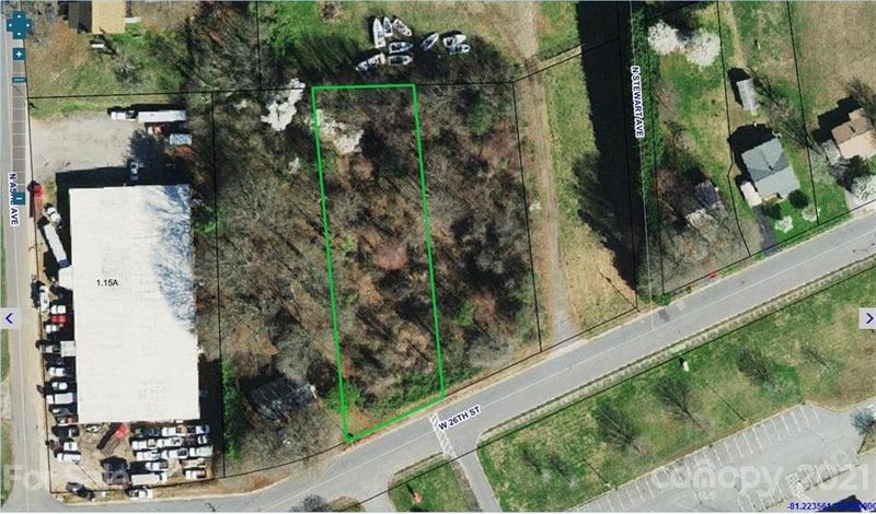 318 W 26th St #2, Newton, NC 28658