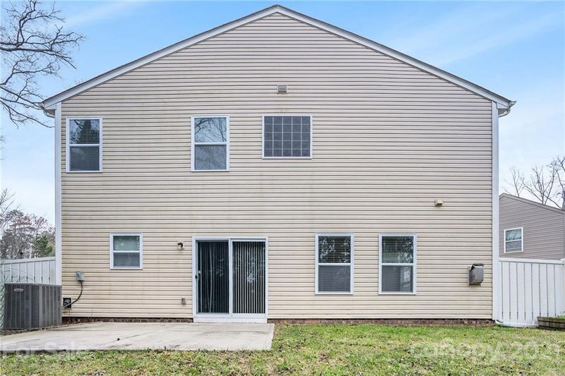 8054 Hereford St, Charlotte, NC 28213