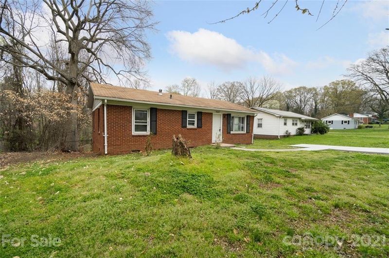 4006 Tillman Rd, Charlotte, NC 28208