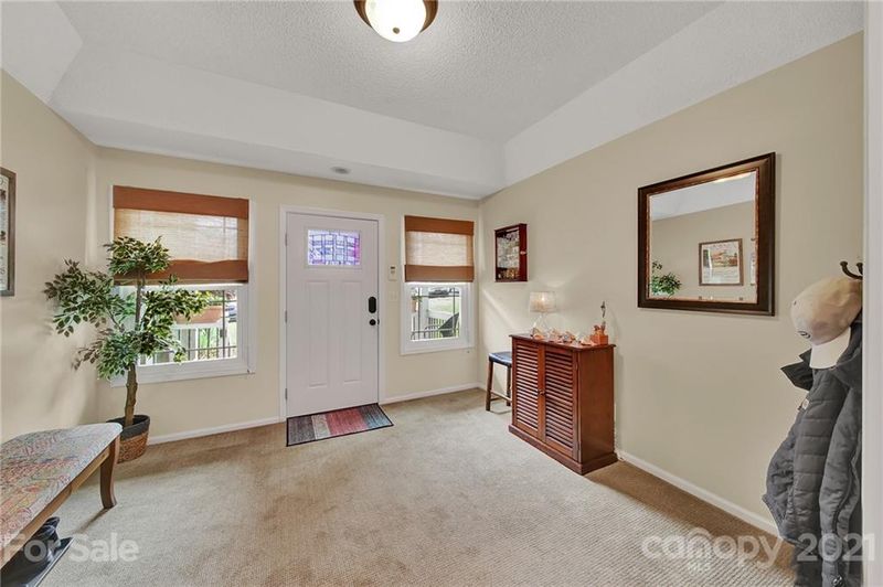 4030 Windward Dr, Tega Cay, SC 29708