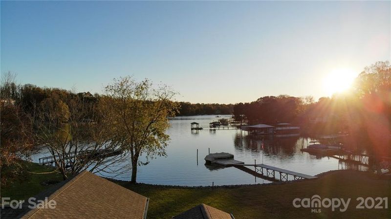 167 Perrin Dr, Mooresville, NC 28117