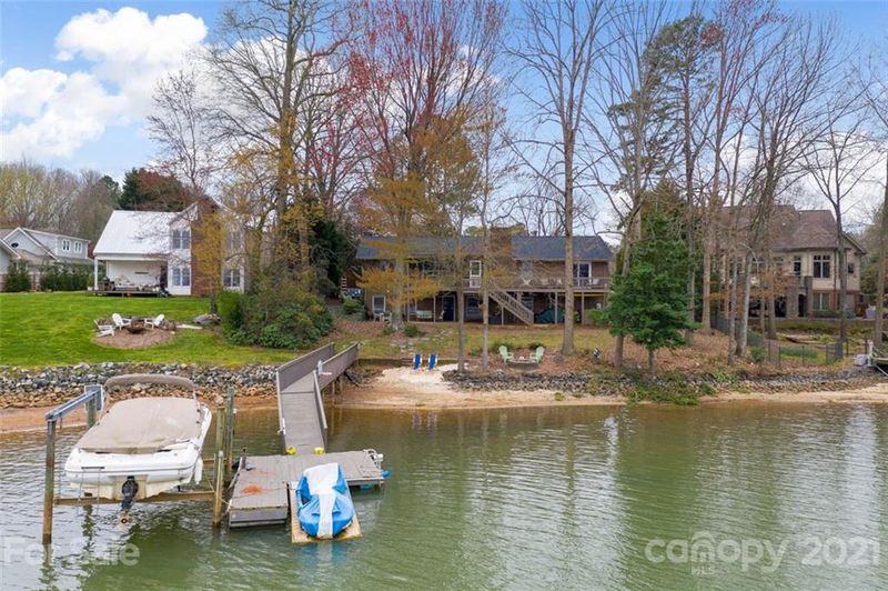 21534 Lake Point Ln, Cornelius, NC 28031