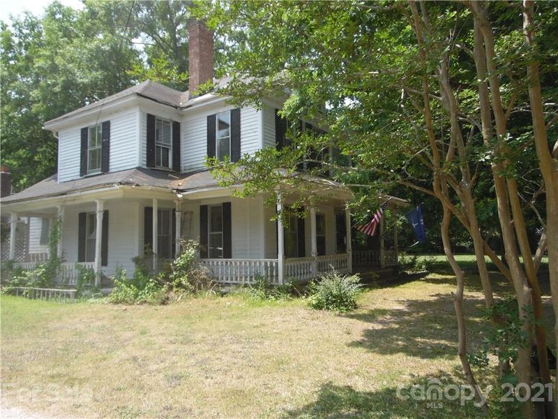 122 Pinckney St, Chester, SC 29706