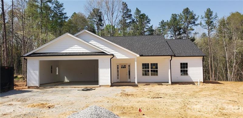 1909 Hollybrook Ln, Lancaster, SC 29720