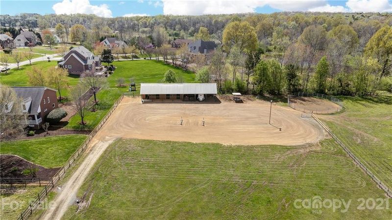 7000 High Meadow Dr, Weddington, NC 28104