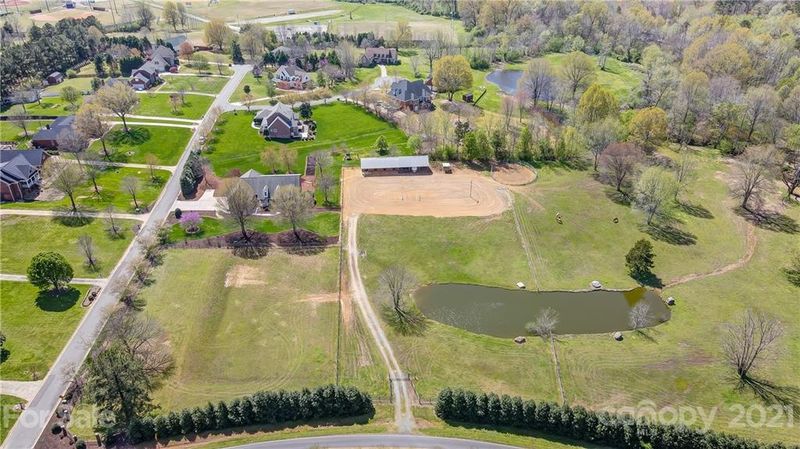7000 High Meadow Dr, Weddington, NC 28104