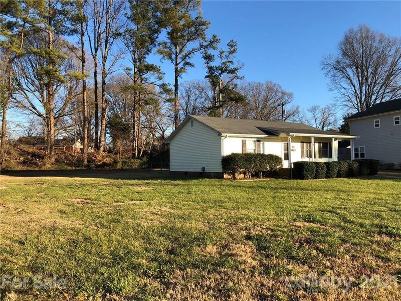 525 Belton St, Charlotte, NC 28209