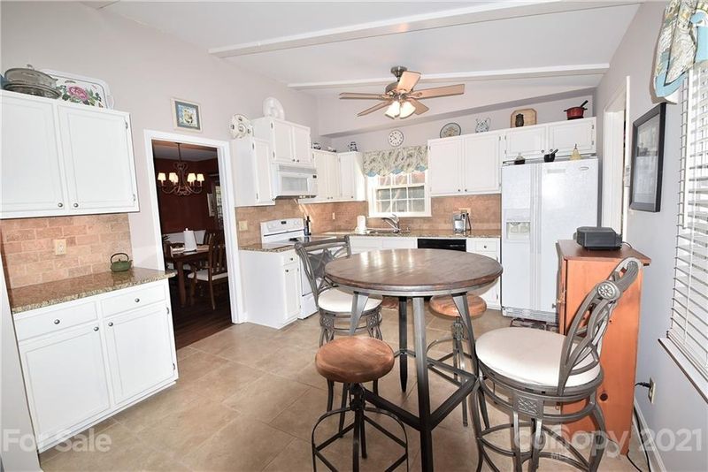 10313 Sardis Oaks Rd, Charlotte, NC 28270