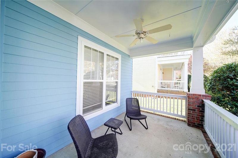 154 Water Oak Dr, Mooresville, NC 28117
