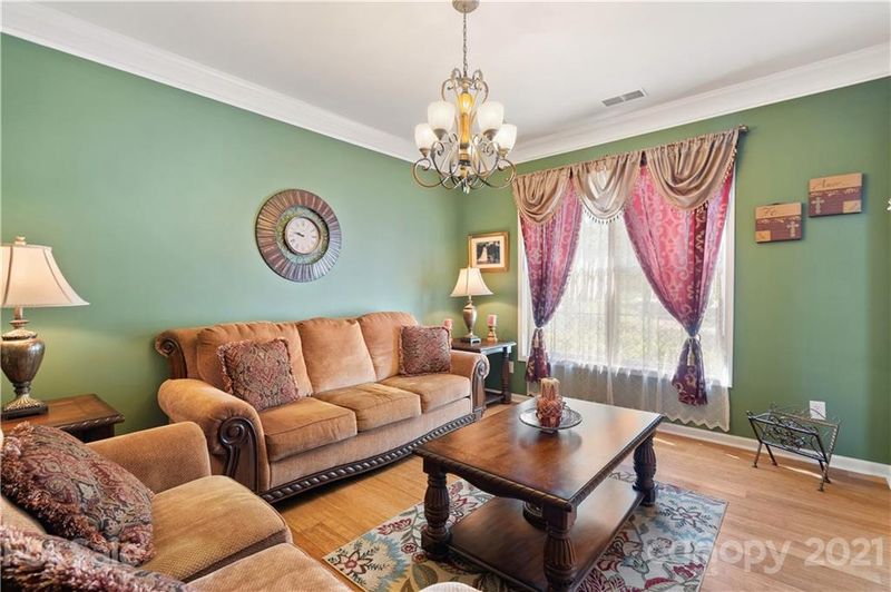 11825 Sidney Crest Ave, Charlotte, NC 28213