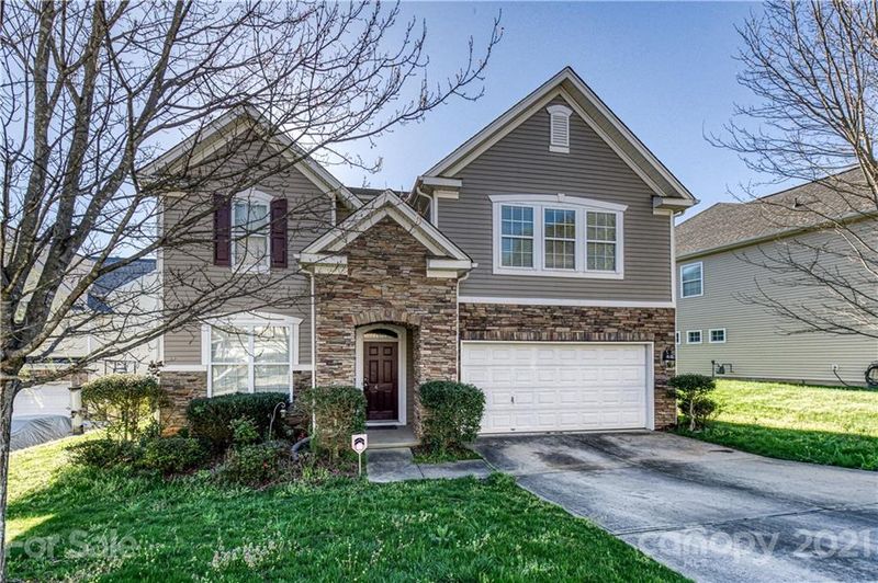 4508 Lawrence Daniel Dr, Matthews, NC 28104