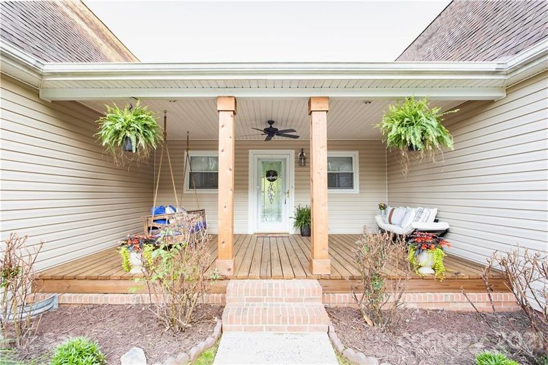 8778 Bondale Rd, Concord, NC 28025