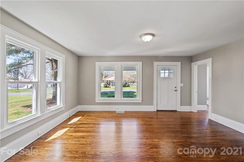 2611 Mcgill St, Kannapolis, NC 28081