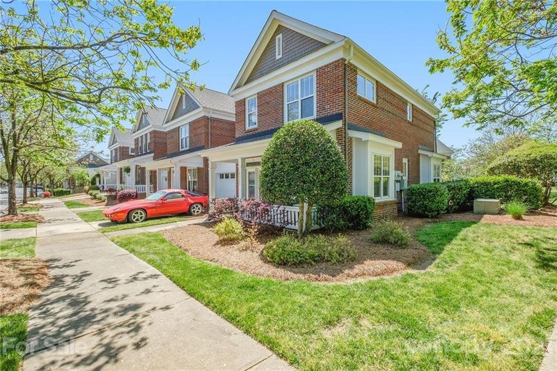 18529 Mizzenmast Ave, Cornelius, NC 28031