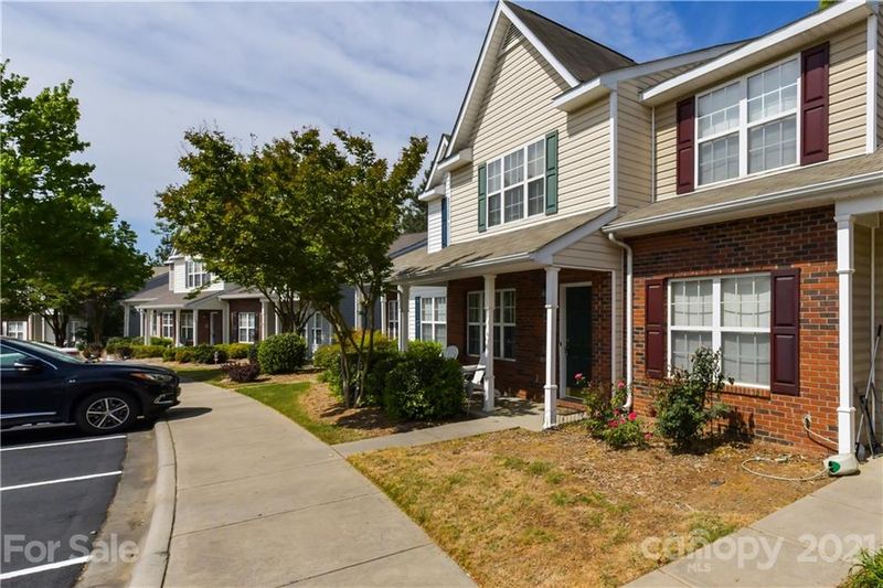 558 Greenway Dr, Fort Mill, SC 29715