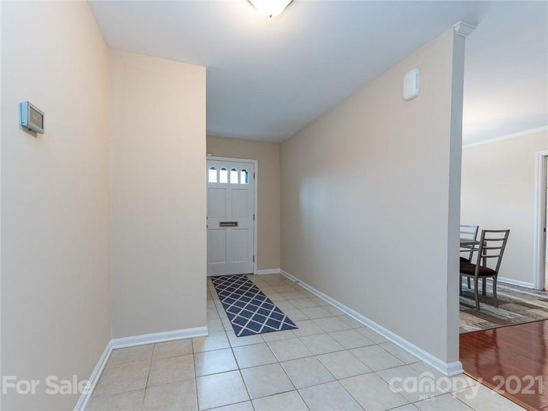 6717 Constitution Ln, Charlotte, NC 28210