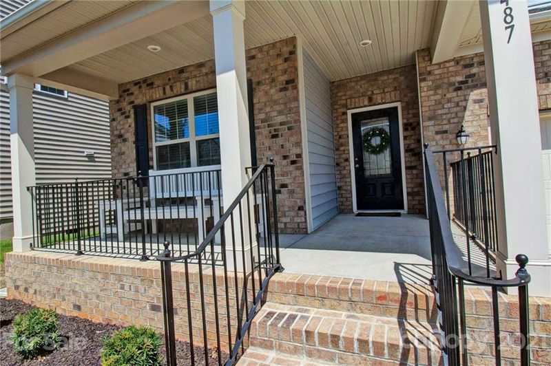 1487 Tomkins Knob Dr, Fort Mill, SC 29715